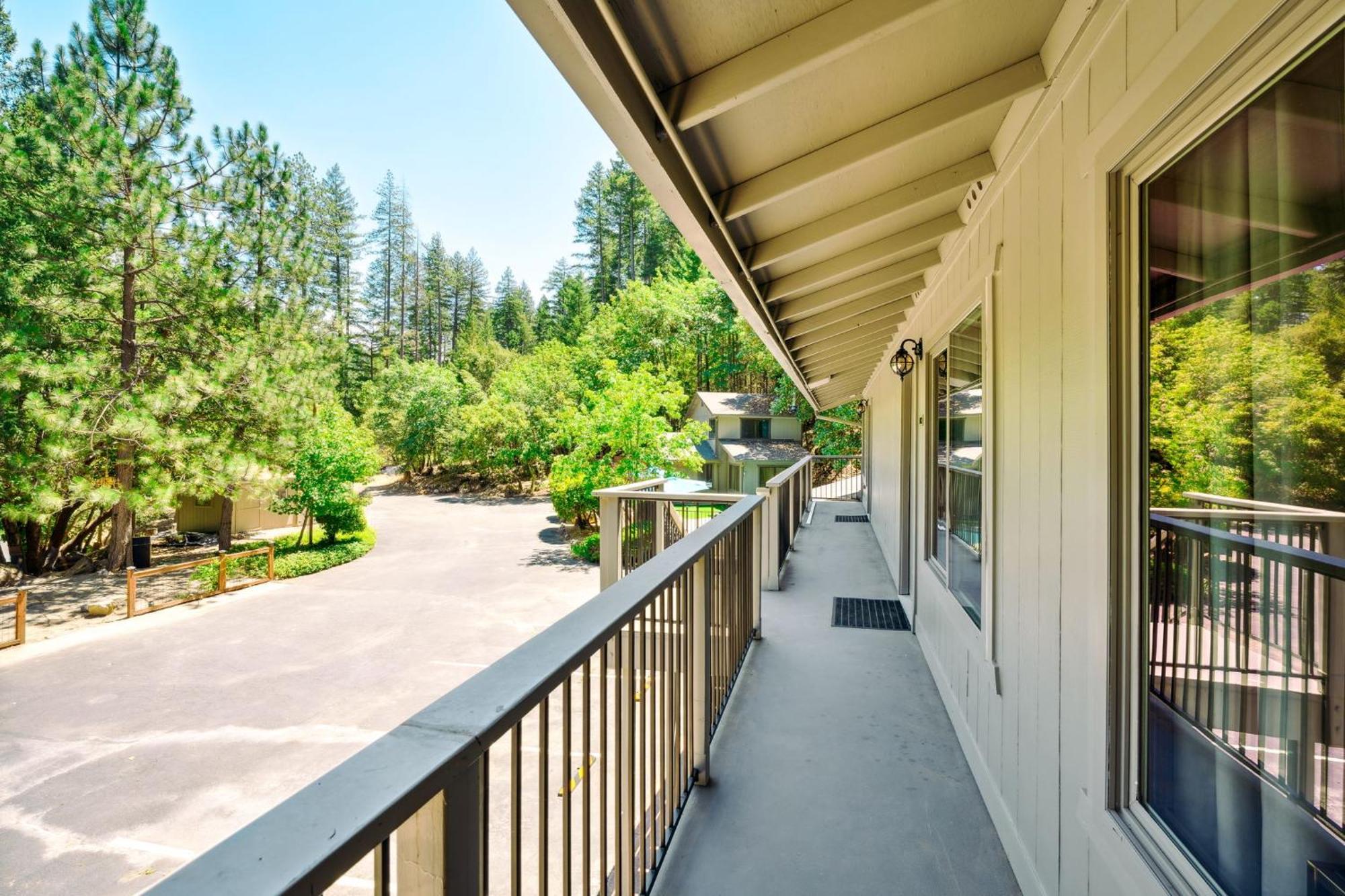 The Fainting Couch Boutique Hotel Cobb Exterior foto
